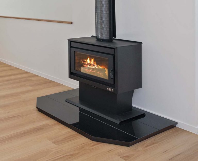 With a heating capacity of up to 220 square metres, it’s ideal for heating up large open plan areas.